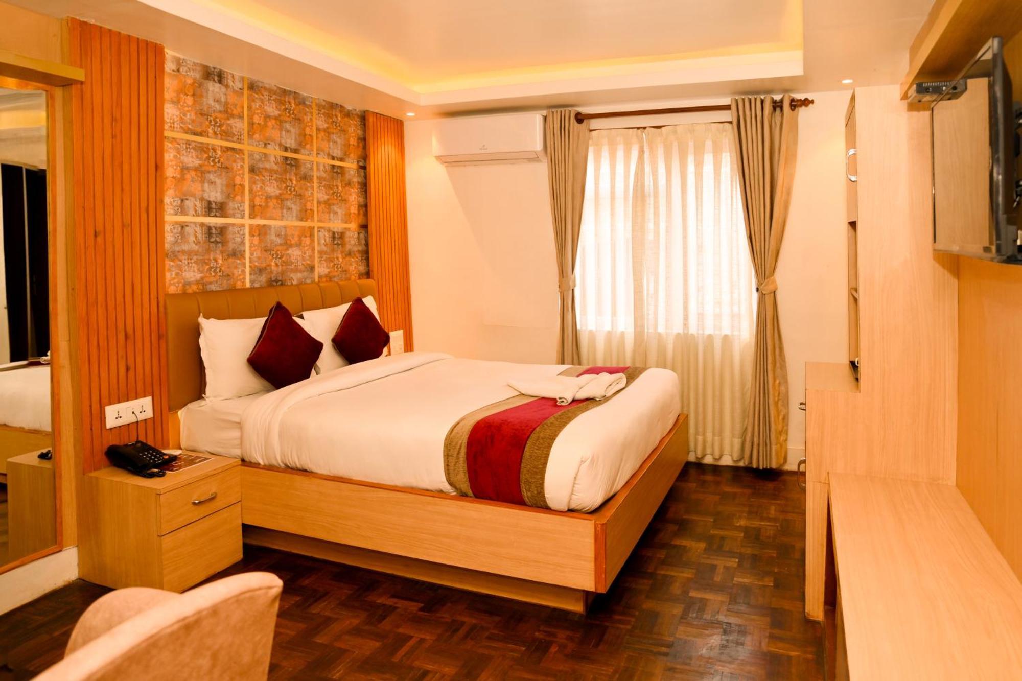 Hotel Elegant Kathmandu Inn Εξωτερικό φωτογραφία