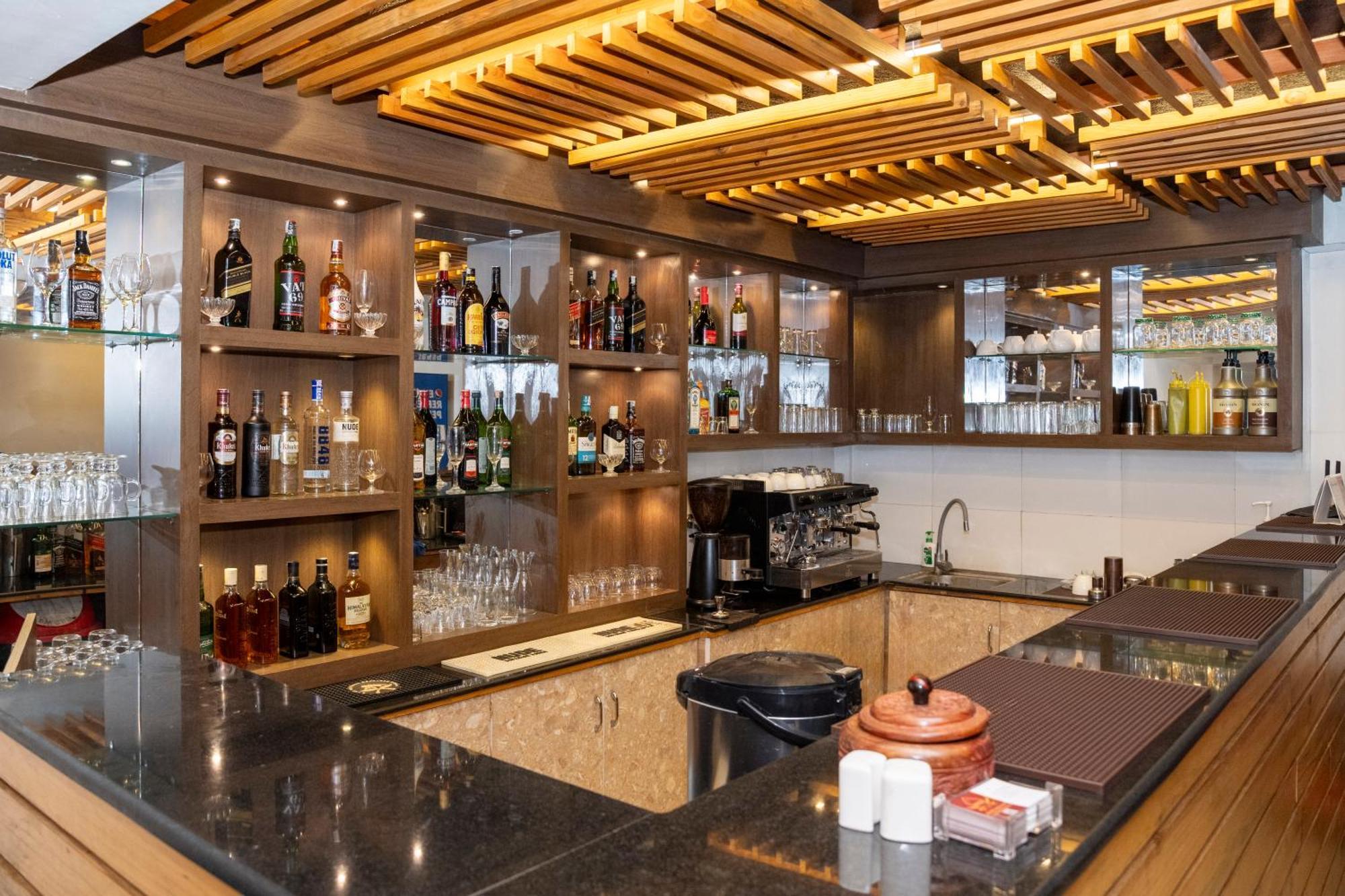 Hotel Elegant Kathmandu Inn Εξωτερικό φωτογραφία