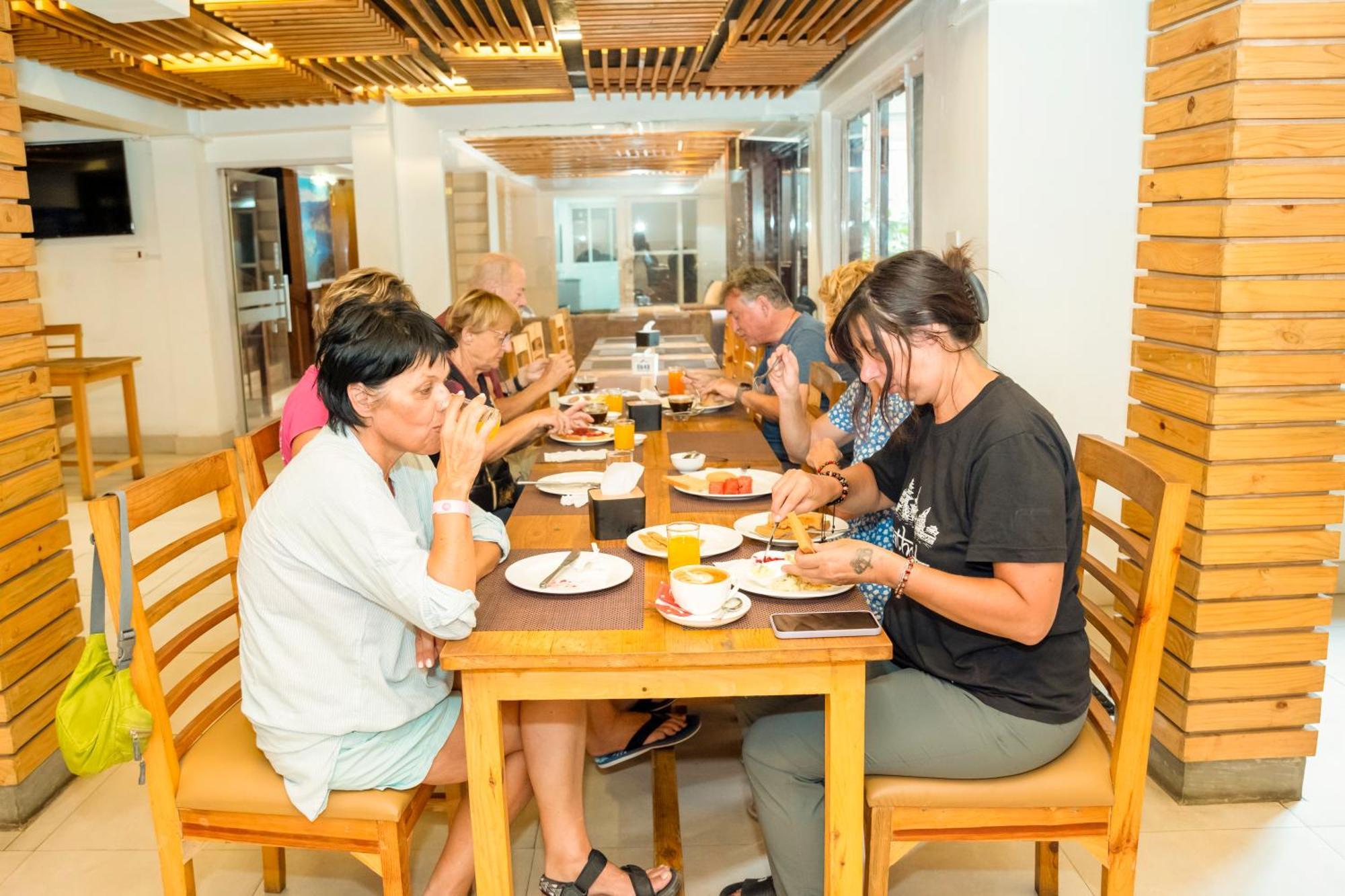 Hotel Elegant Kathmandu Inn Εξωτερικό φωτογραφία